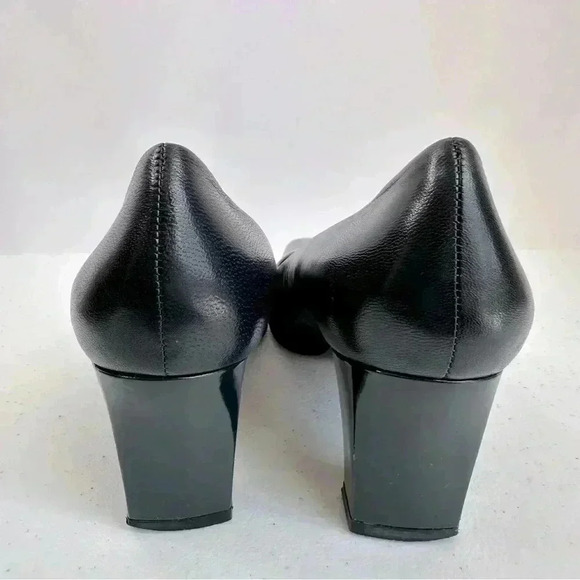 NWT Etienne Aigner Women’s Veni Cap Leather Blue Pump Business Wear Size 8 1/2 M - Picture 2 of 13